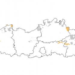 Vogelrichtlijngebieden voor Slechtvalk. Rood: belangrijk broed-, trek- en/of overwinteringsgebied. Oranje: broed-, trek- en/of overwinteringsgebied met kleinere aantallen.